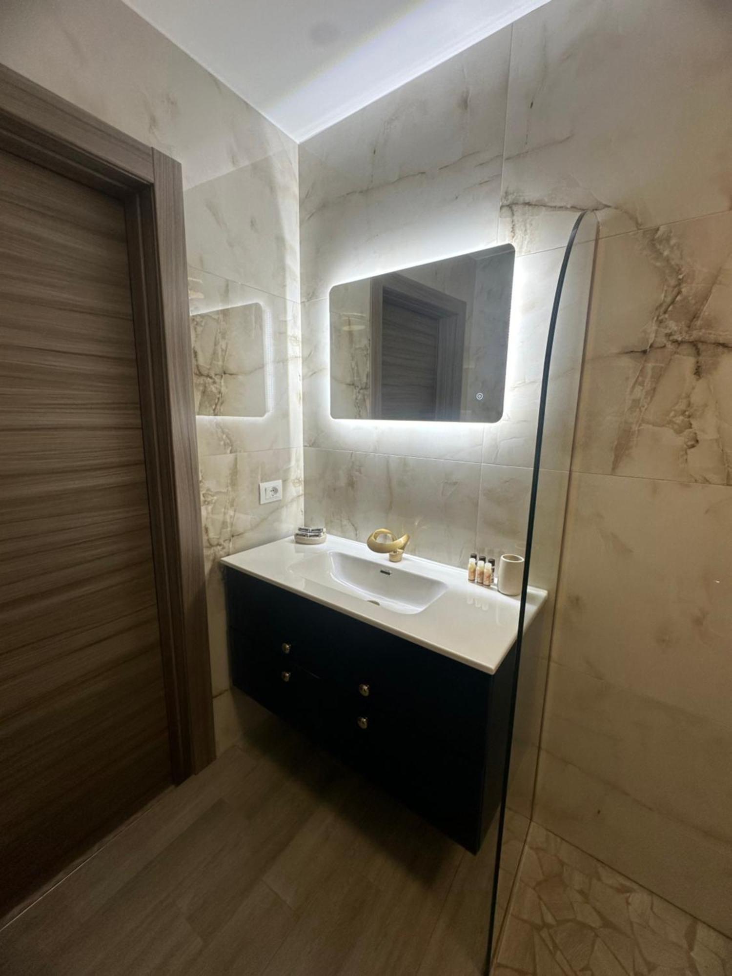 Emerella Luxury Suites-Siderno Lungomare المظهر الخارجي الصورة