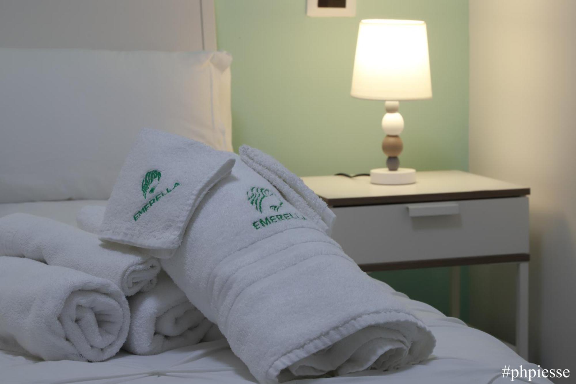 Emerella Luxury Suites-Siderno Lungomare المظهر الخارجي الصورة